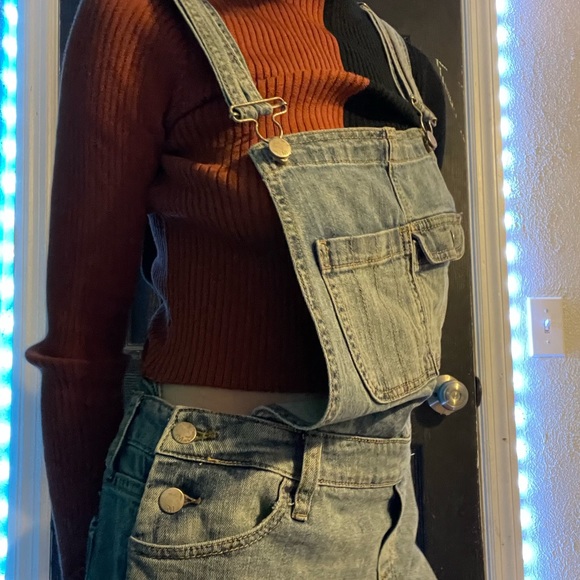 Basic Overalls - Picture 3 of 5